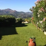 Gemuetliches In Mit Grill Und Terrasse By Interhome شقة كابوليفيري
