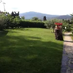 Gemuetliches In Mit Grill Und Terrasse By Interhome كابوليفيري