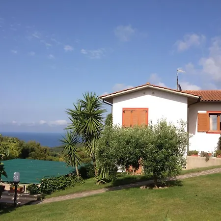 Gemuetliches In Mit Grill Und Terrasse By Interhome Apartman Capoliveri