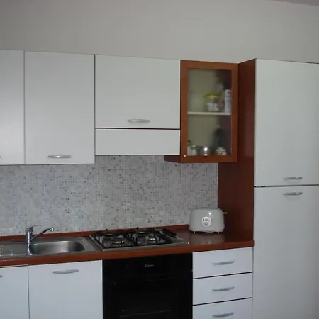 Gemuetliches In Mit Grill Und Terrasse By Interhome