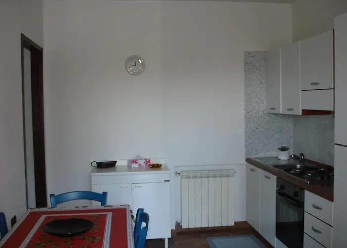 Lejlighed Gemuetliches In Mit Grill Und Terrasse By Interhome *