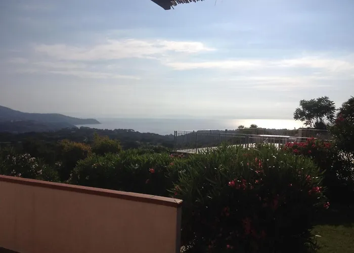 Gemuetliches In Mit Grill Und Terrasse By Interhome Lejlighed Capoliveri (Isola d'Elba)